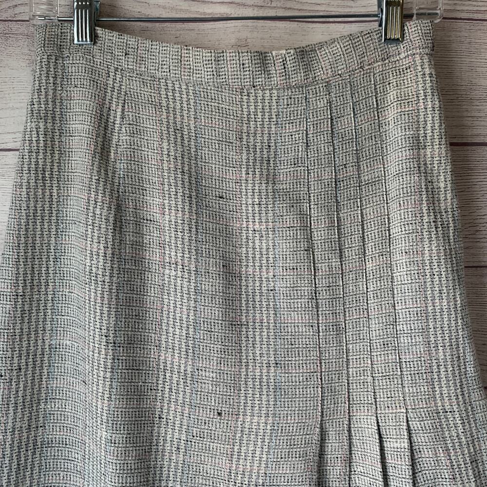 Vintage Gilmor Gray Plaid Skirt Pleated Detail Knee Length Size 11/12 - Picture 2 of 16
